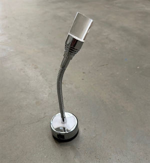 Lampe med afbryder og svanehals, NESSIE til Hobby