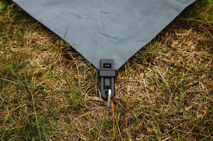 Fixing clips for tent carpets, 4 pieces - 999960007
